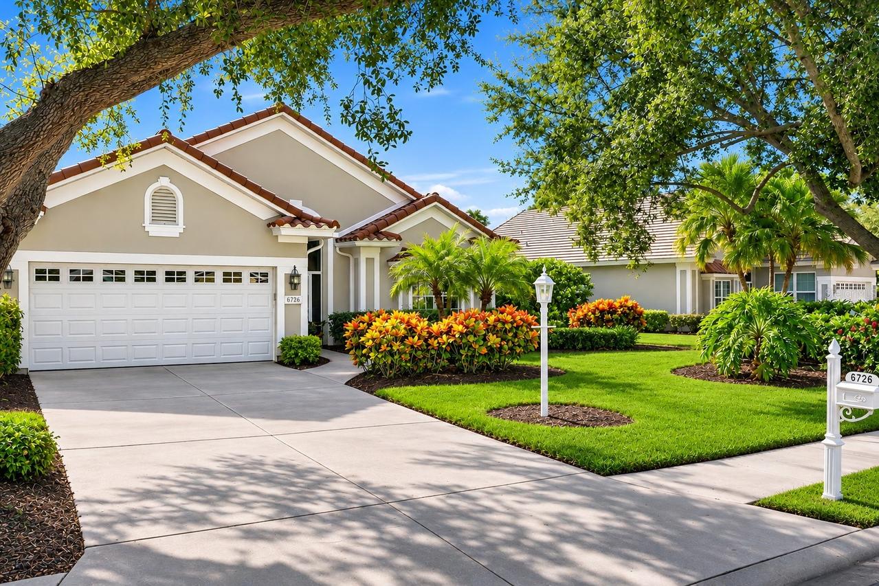 6726 Virginia Xing, University Park, FL 34201