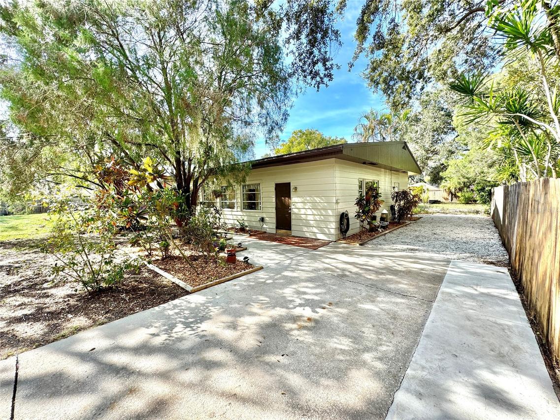 4306 Glory Pl., Sarasota, FL 34231