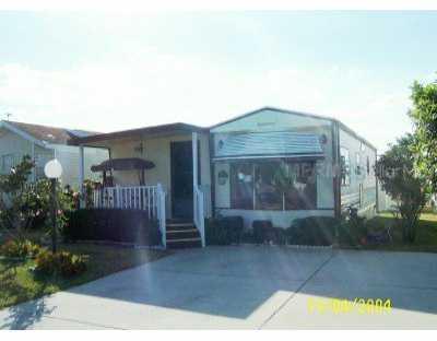 245 Golf Crest Ln., Davenport, FL 33837