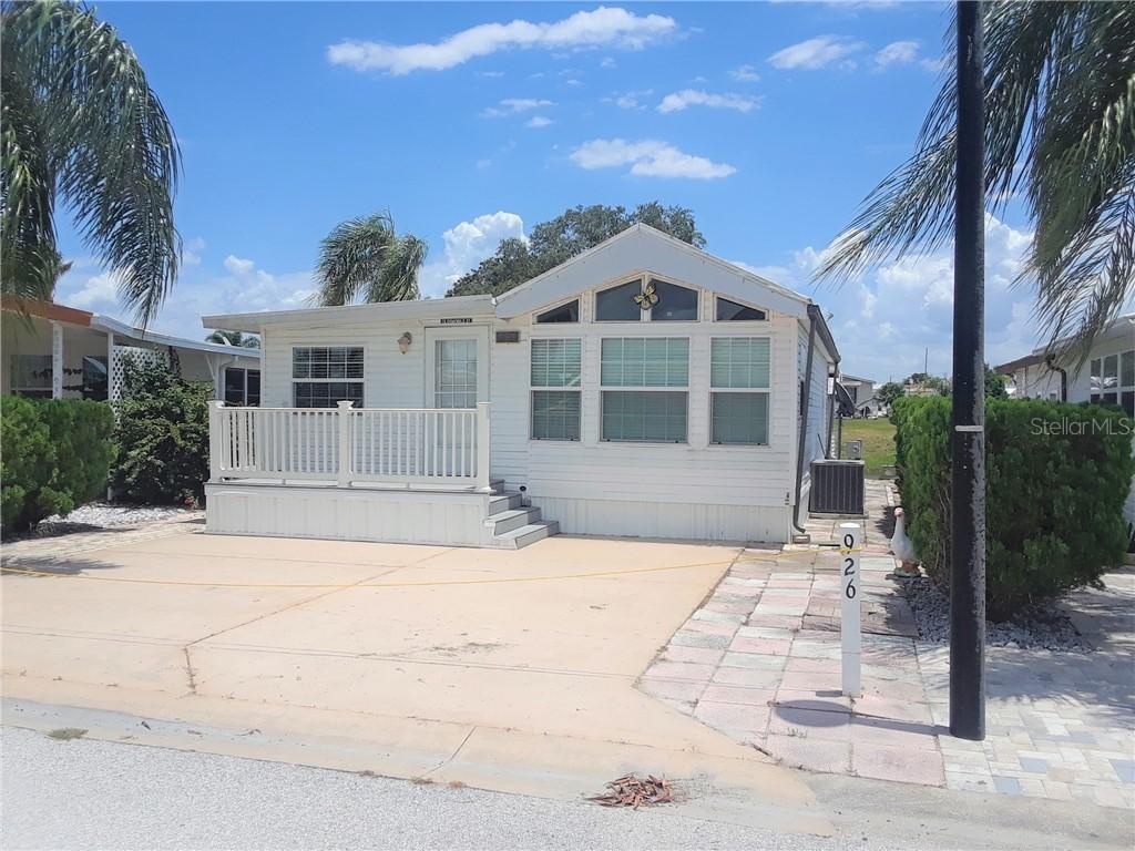 926 Center Crest Blvd., Davenport, FL 33837