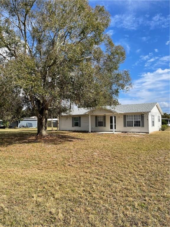 5882 Fox Haven Dr., Winter Haven, FL 33884