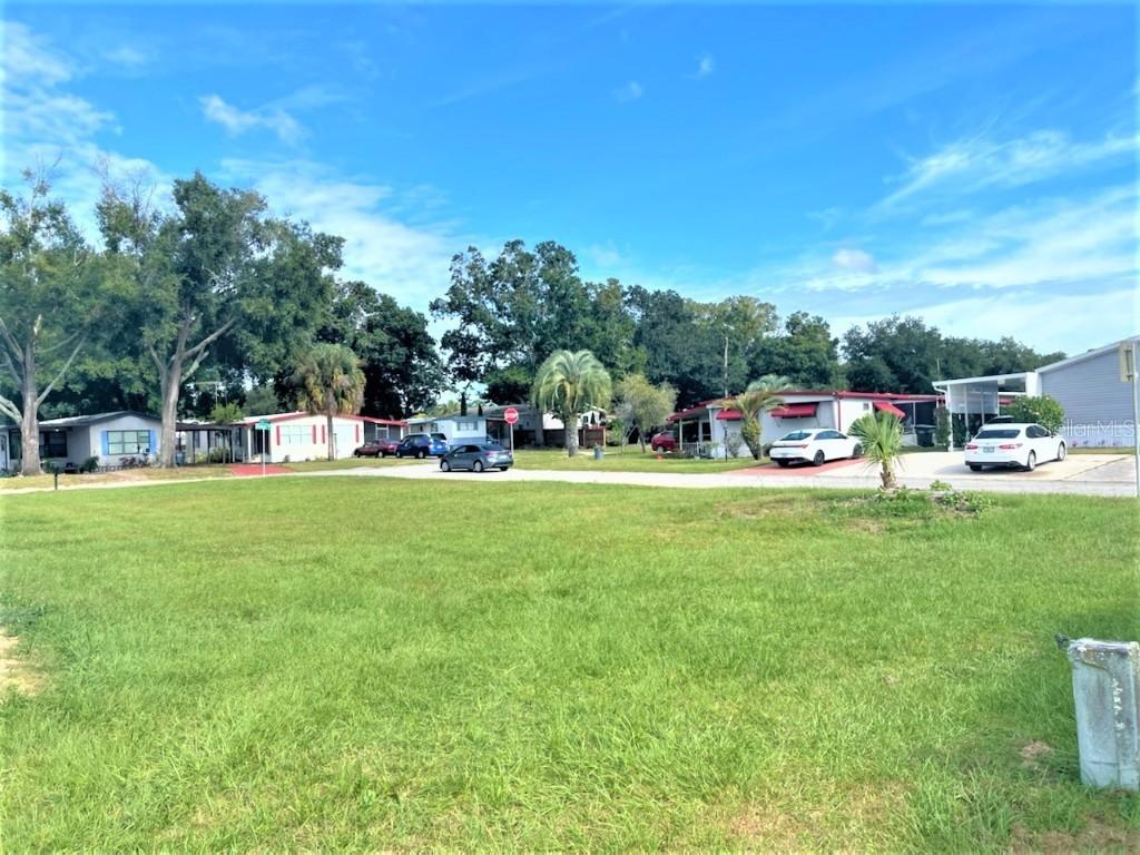 14 Forest Dr., Davenport, FL 33837