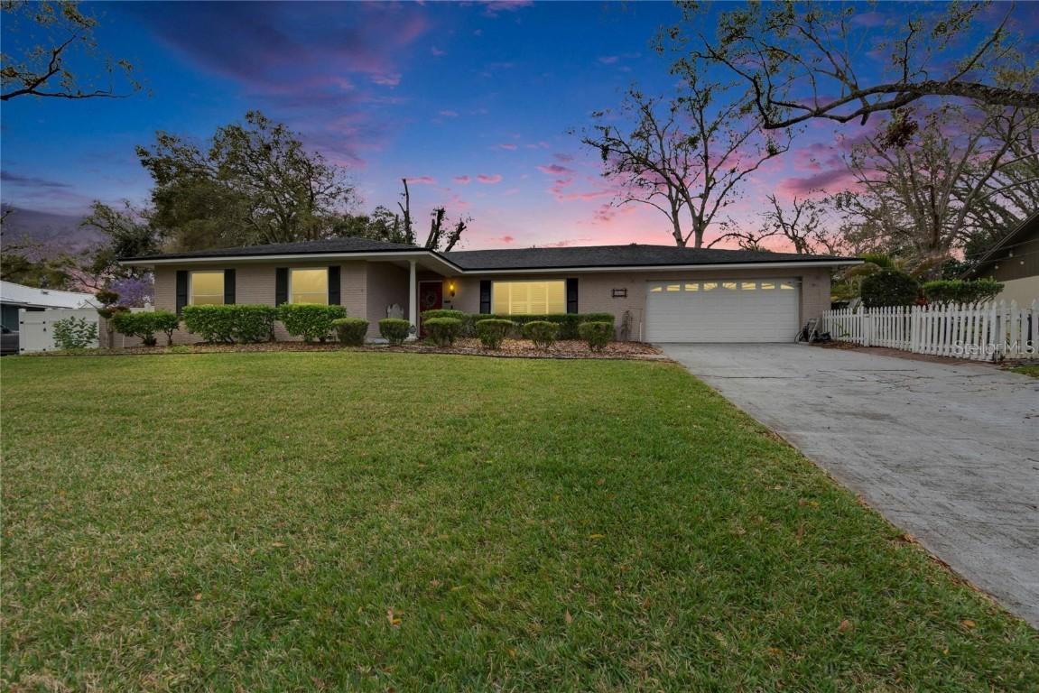 4523 Hallamview Ln., Lakeland, FL 33813