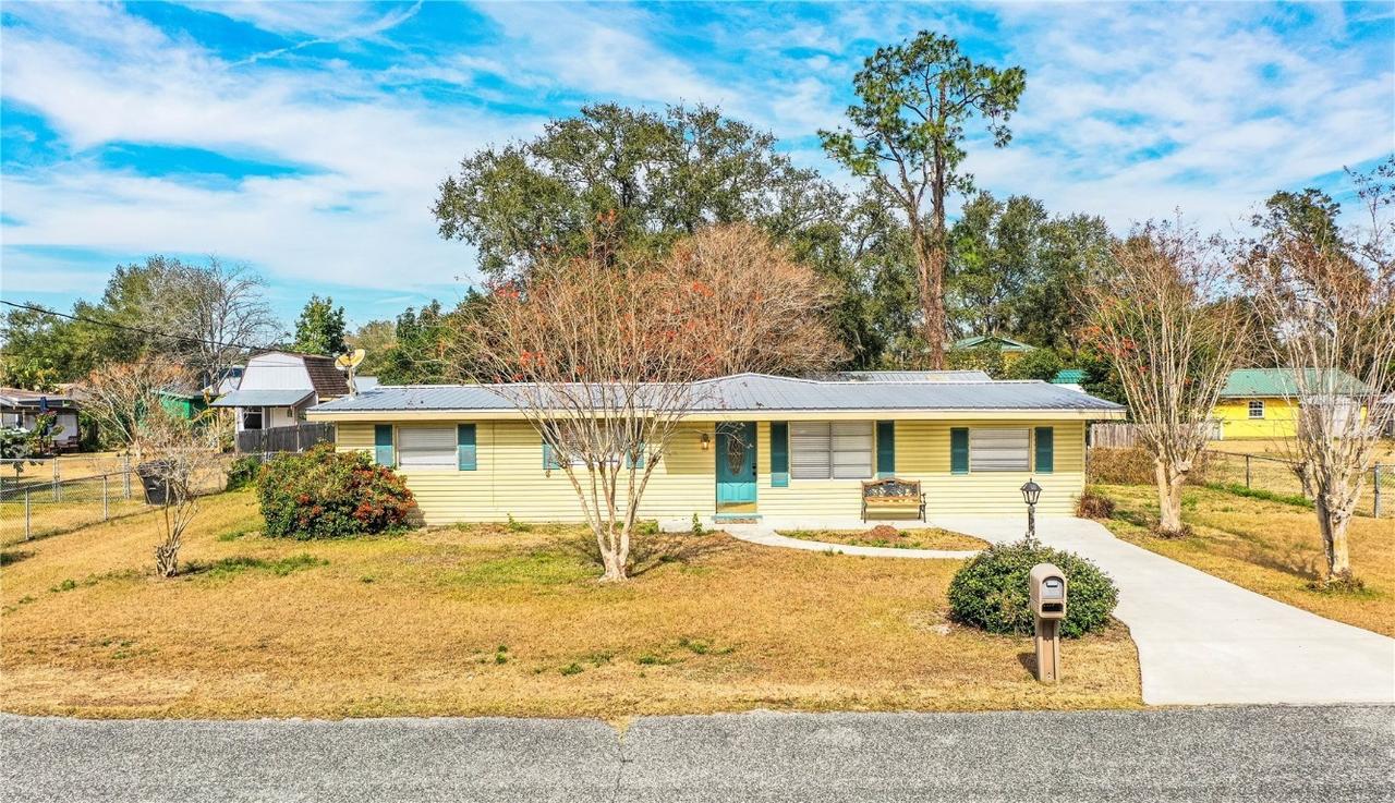 3423 Palm Rd., Lakeland, FL 33810