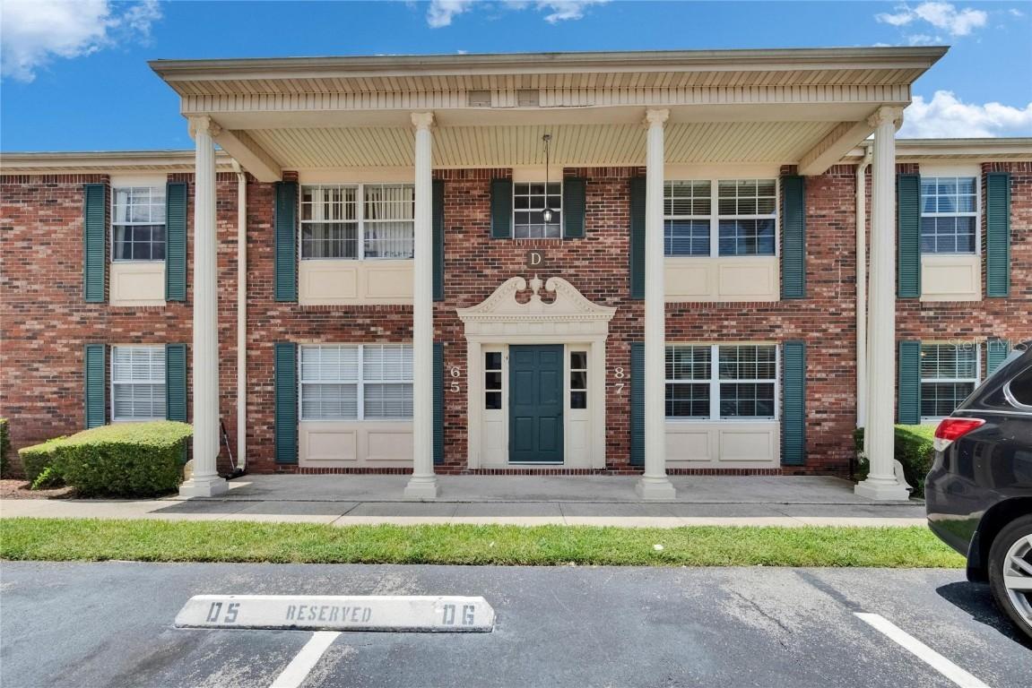 1920 E Edgewood Dr. #D7, Lakeland, FL 33803