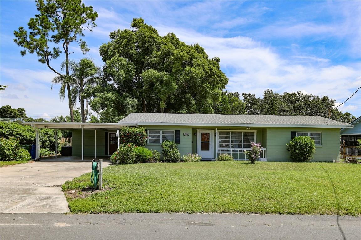 733 Oleander Dr., Winter Haven, FL 33880