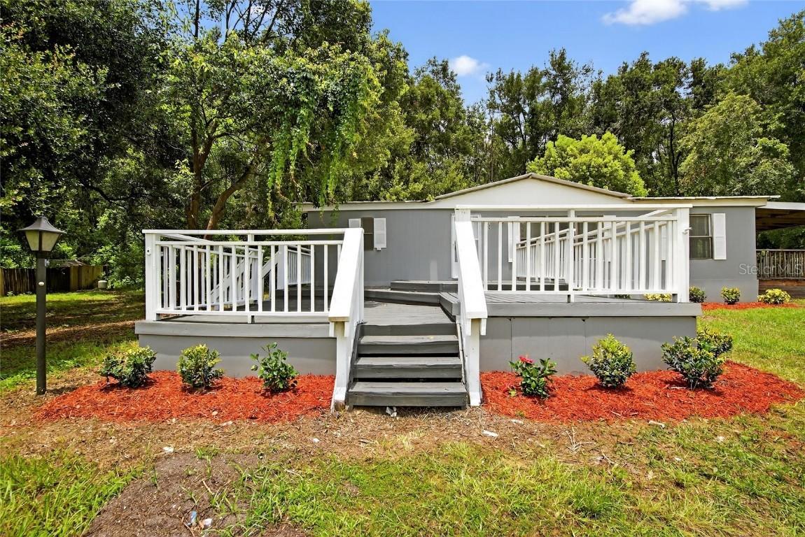 7333 23rd St., Zephyrhills, FL 33540