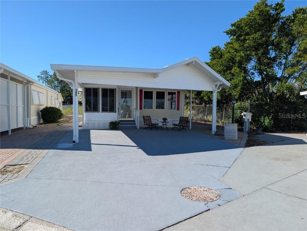 153 Pansy St., Davenport, FL 33837