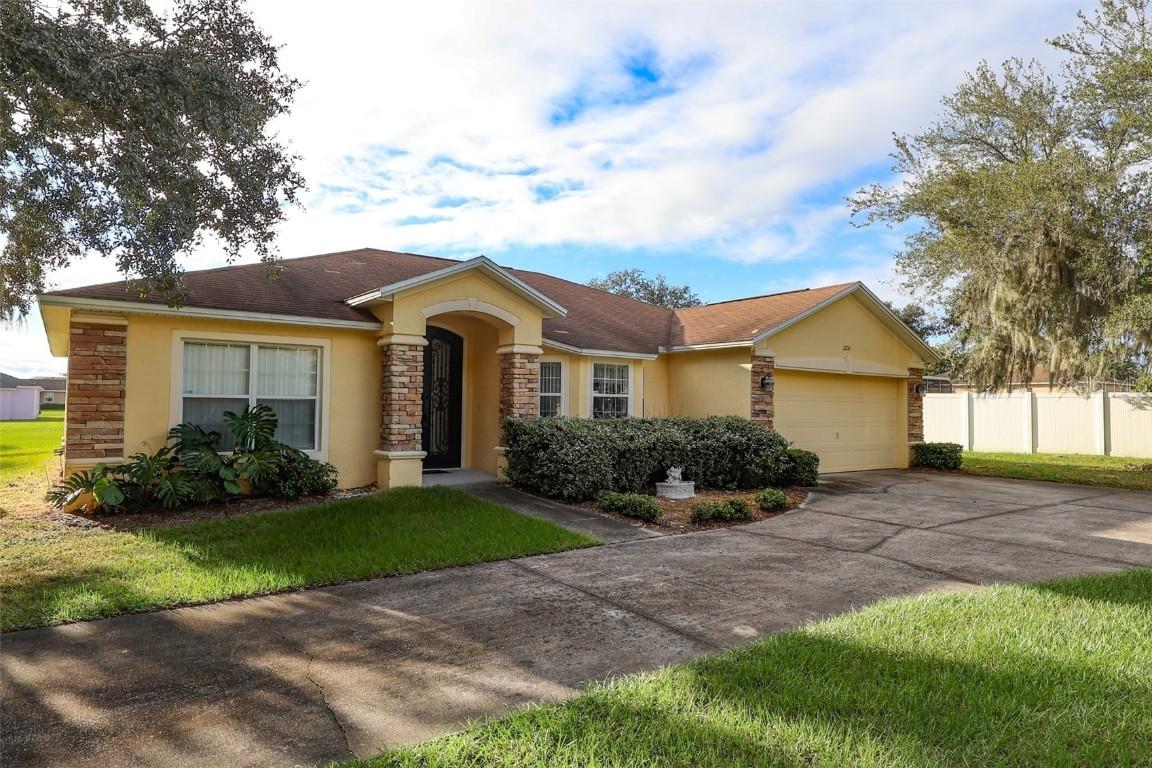 1200 W Mizell St., Bartow, FL 33830