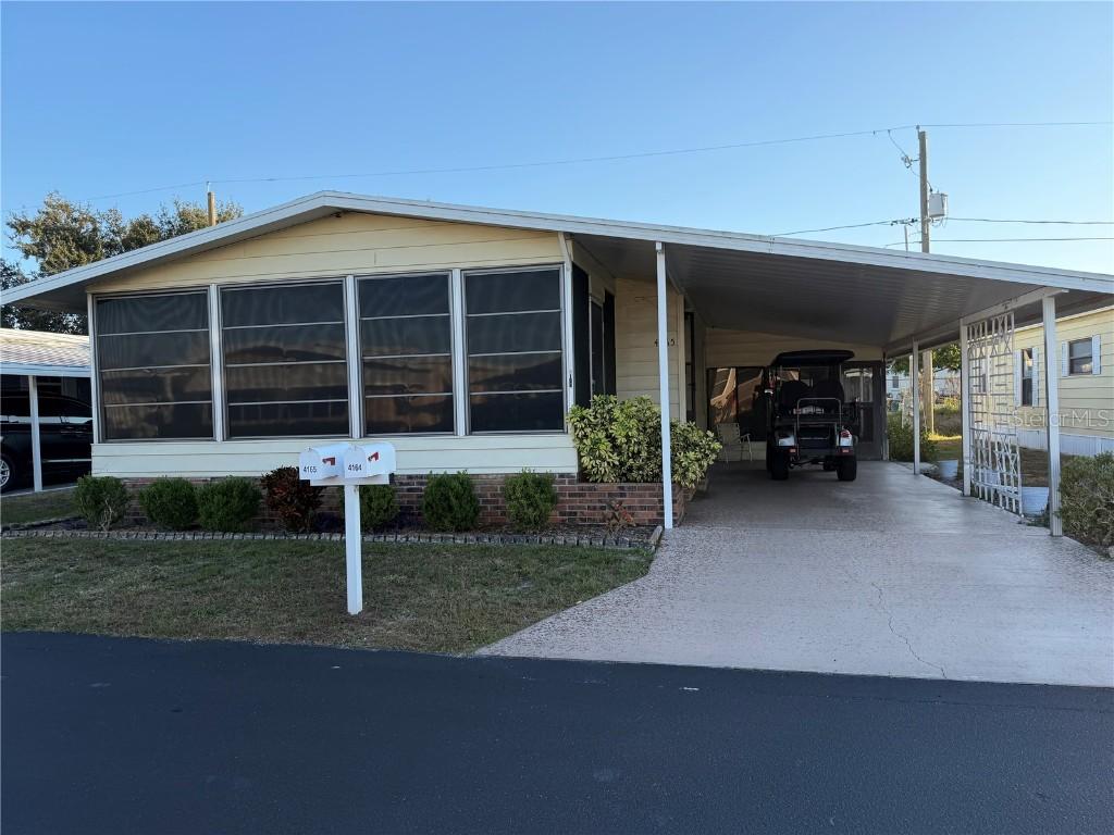 4165 Rolling Oaks Dr., Winter Haven, FL 33880