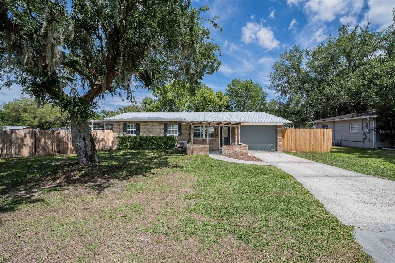 218 Maple Ln., Fort Meade, FL 33841