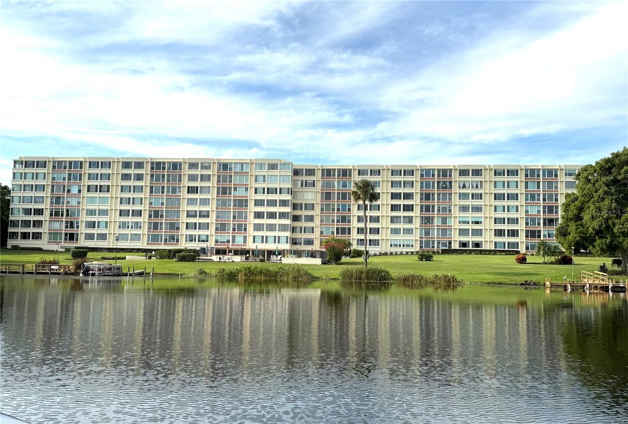 700 Mirror Ter. #507, Winter Haven, FL 33881
