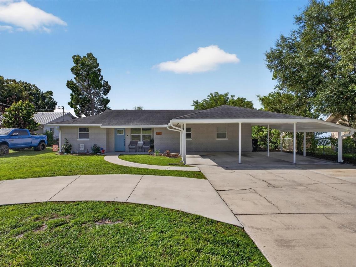 1380 Eagle Ave., Eagle Lake, FL 33839