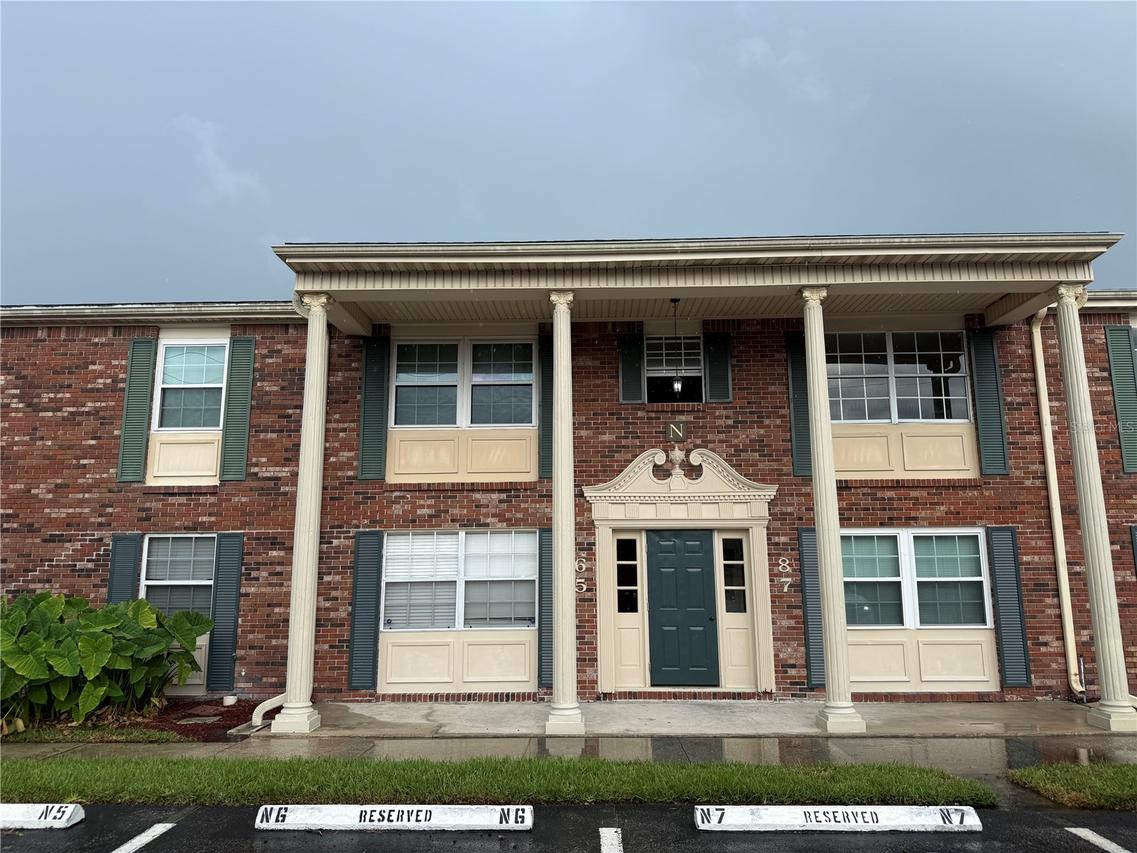 1920 E Edgewood Dr. #N8, Lakeland, FL 33803