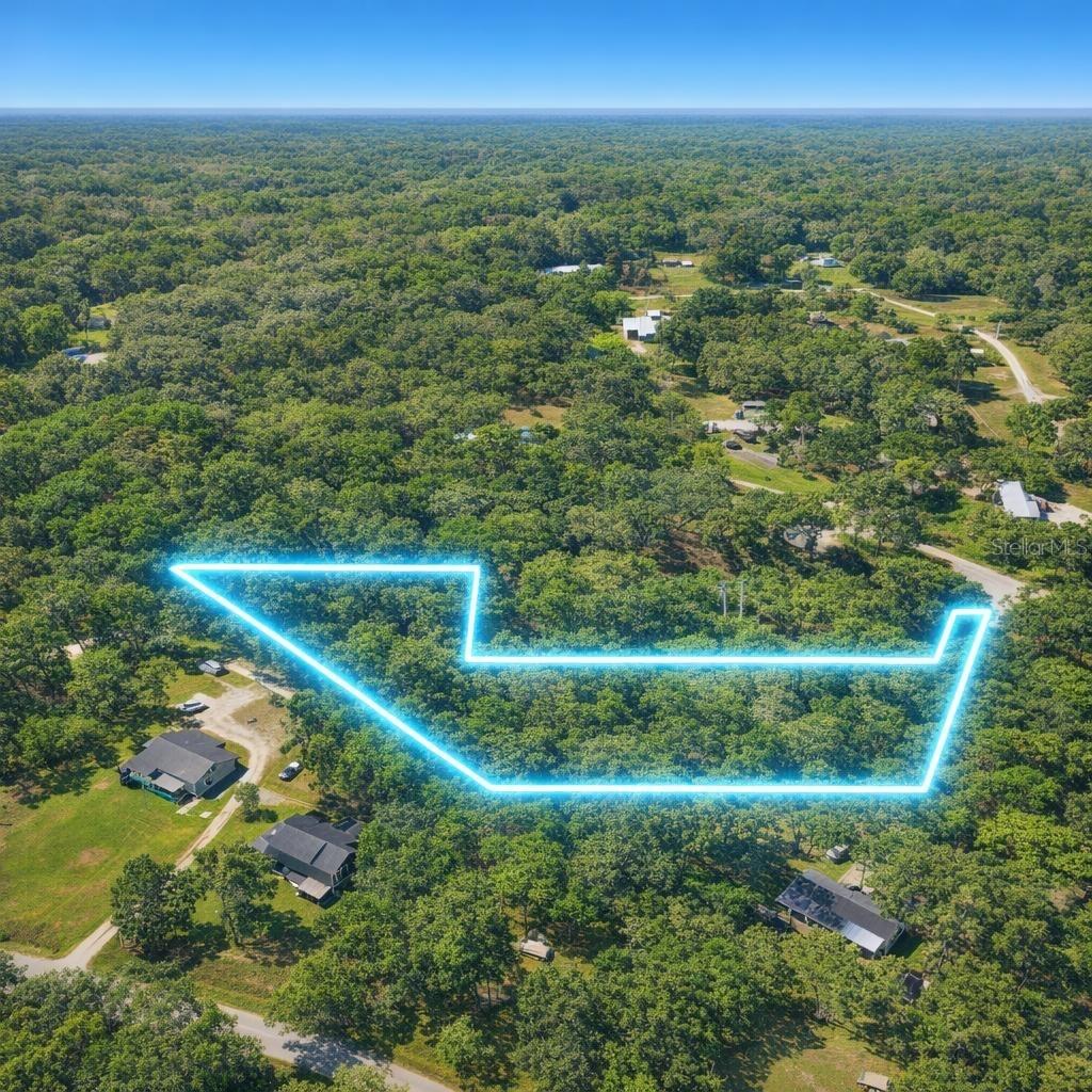 1764 Country Woods Dr., Lakeland, FL 33809