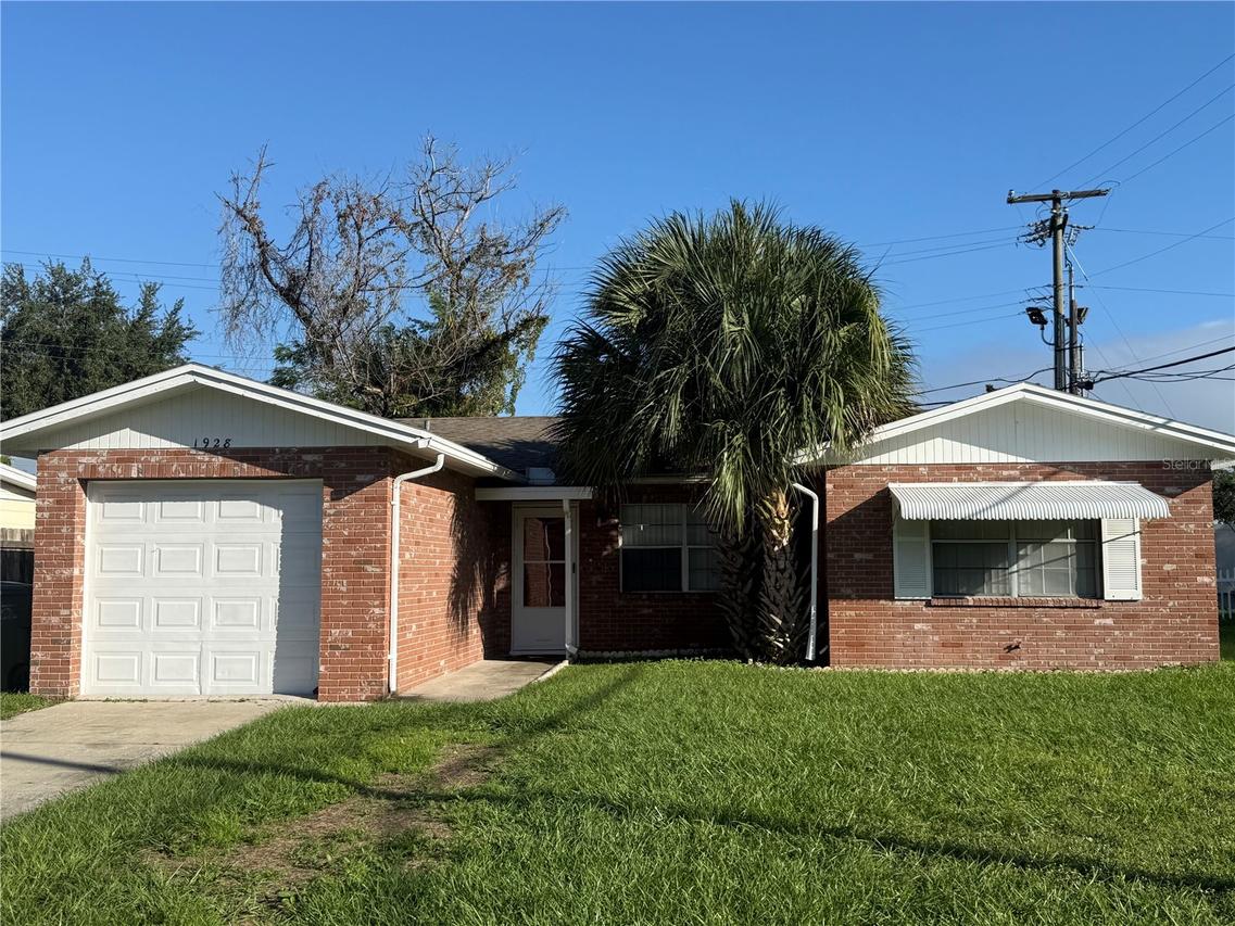 1928 Alexander Dr., Lakeland, FL 33803