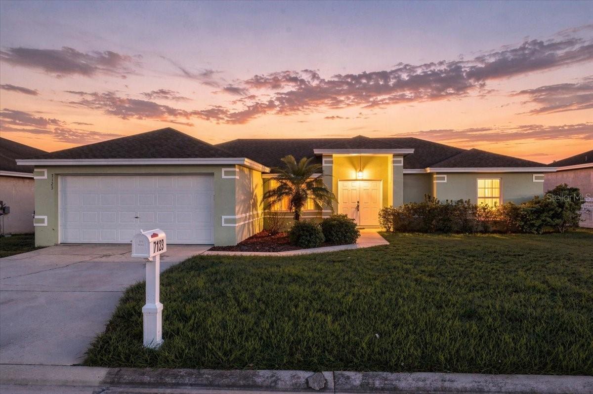 7123 Summit Dr., Winter Haven, FL 33884