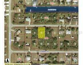 18035 Avonsdale Circle, Port Charlotte, FL 33948