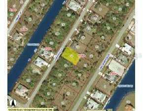 4484 Larkspur Ct, Port Charlotte, FL 33948
