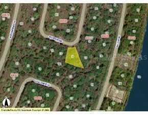 16 Redwood Dr, Rotonda West, FL 33981