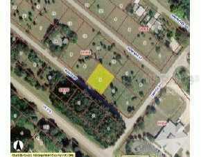 130 Bonita St, Englewood, FL 33946