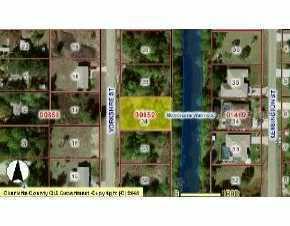 264 Yorkshire St., Port Charlotte, FL 33954