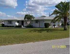 225 Garden Ave., Port Charlotte, FL 33952