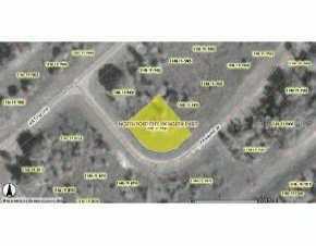 Hamburg Dr, North Port, FL 34288