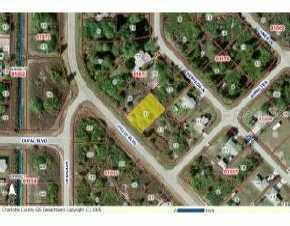 4538 Gillot Blvd, Port Charlotte, FL 33981