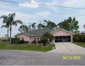 56 Rio Cuarto Street, Punta Gorda, FL 33983