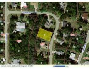 1285 Mohawk Dr, Port Charlotte, FL 33952