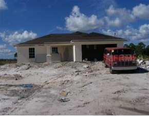 4720 Sunshine Blvd S, Lehigh Acres, FL 33971