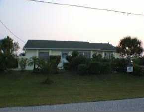 7121 Regina Dr, Port Charlotte, FL 34224