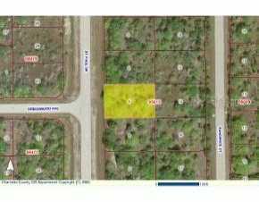 St Paul Dr, Port Charlotte, FL 33981