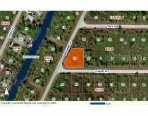 208 Cheshire St, Port Charlotte, FL 33953