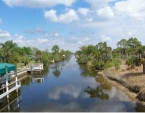 3175 Cabaret St., Port Charlotte, FL 33948