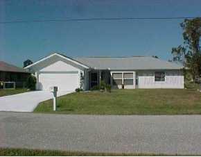 1221 Yachtsman Ln, Punta Gorda, FL 33983