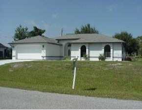 4713 Sines Ln, Port Charlotte, FL 33981