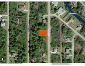 6221 Spinnaker Blvd, Englewood, FL 34224