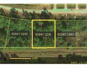 4725 14th St Sw, Lehigh Acres, FL 33971