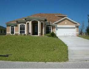828 37th Ave, Cape Coral, FL 33993