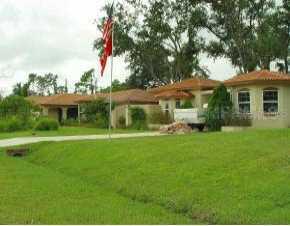 375 Kenova St, Port Charlotte, FL 33954