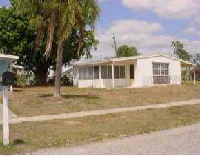 21570 Augusta Ave., Port Charlotte, FL 33952