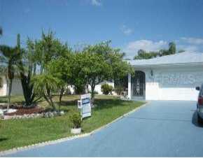 5218 Fleming St, Port Charlotte, FL 33981