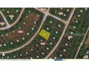 7152 Lippman Rd, Port Charlotte, FL 33981