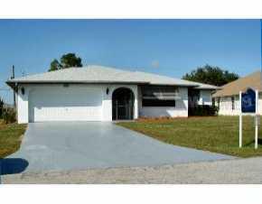 383 Waterside St., Port Charlotte, FL 33954