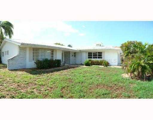 5327 Nautilus Dr., Cape Coral, FL 33904