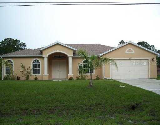 3637 Diamond Ave, North Port, FL 34286
