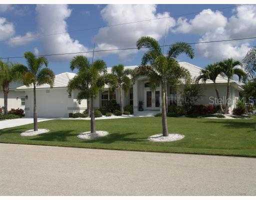 542 Port Bendres Dr., Punta Gorda, FL 33950