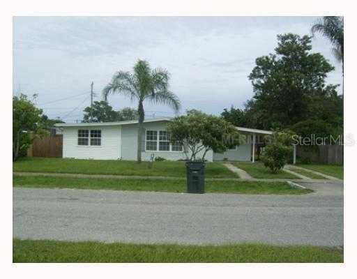 6116 Freemont St., North Port, FL 34287